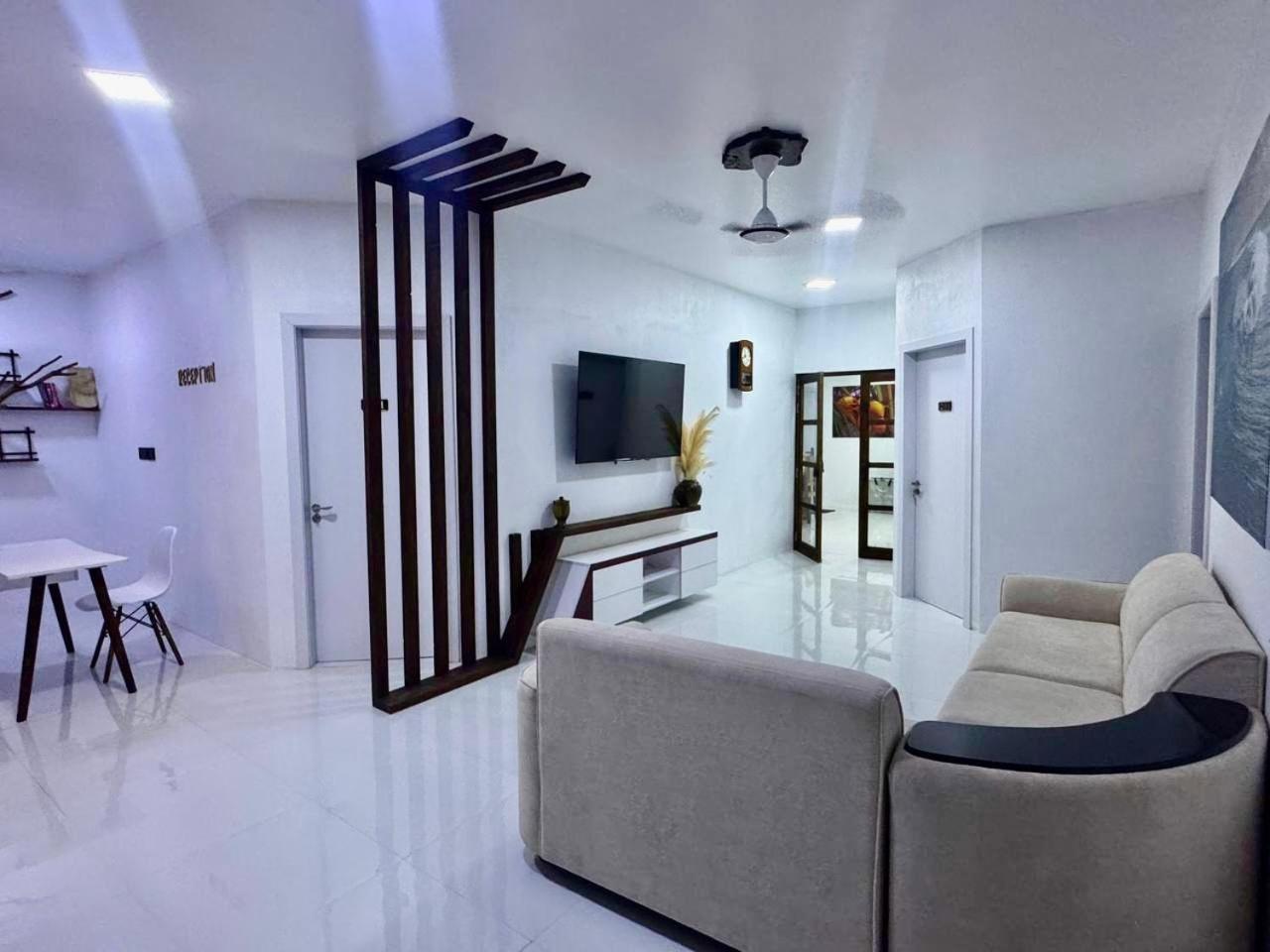 Crystal Sea Inn Bileffahi Екстериор снимка